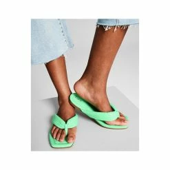 Best deal ✨ Bar III Cloverr Thong Flat 🩴 Sandals, Created For Macy's Green ❤️ -Cheap Bar III Store unnamed file 2315